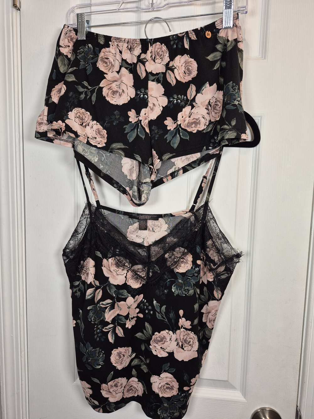 Midnight Bakery Summer Floral Eyelash Lace Camisole and Shorts Pajama Set M